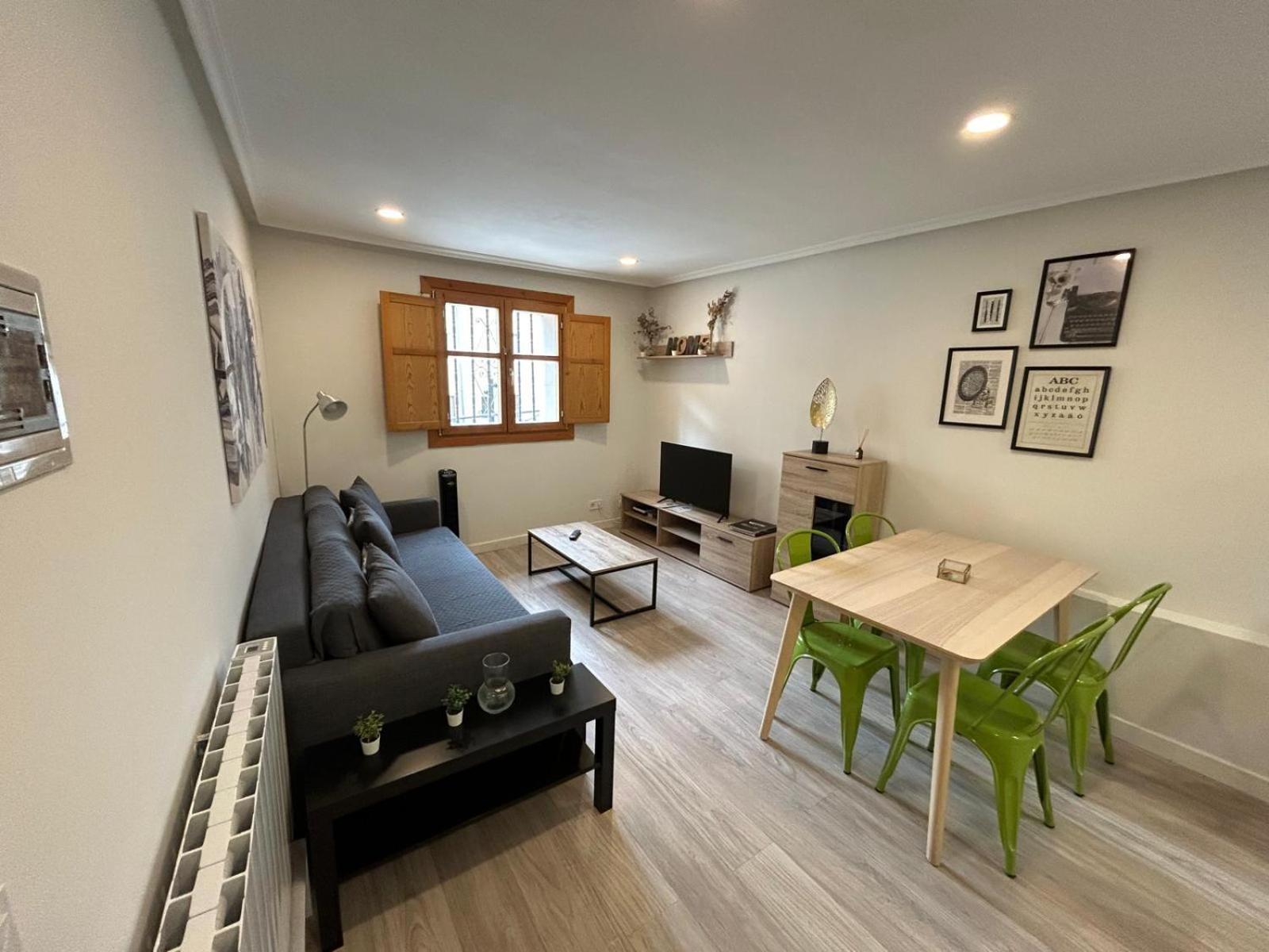 Apartamento Con Encanto En Casco Historico De Burgo エクステリア 写真